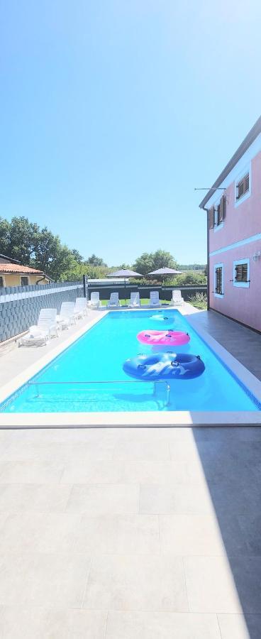 Apartmani Radmila Nova Vas  エクステリア 写真